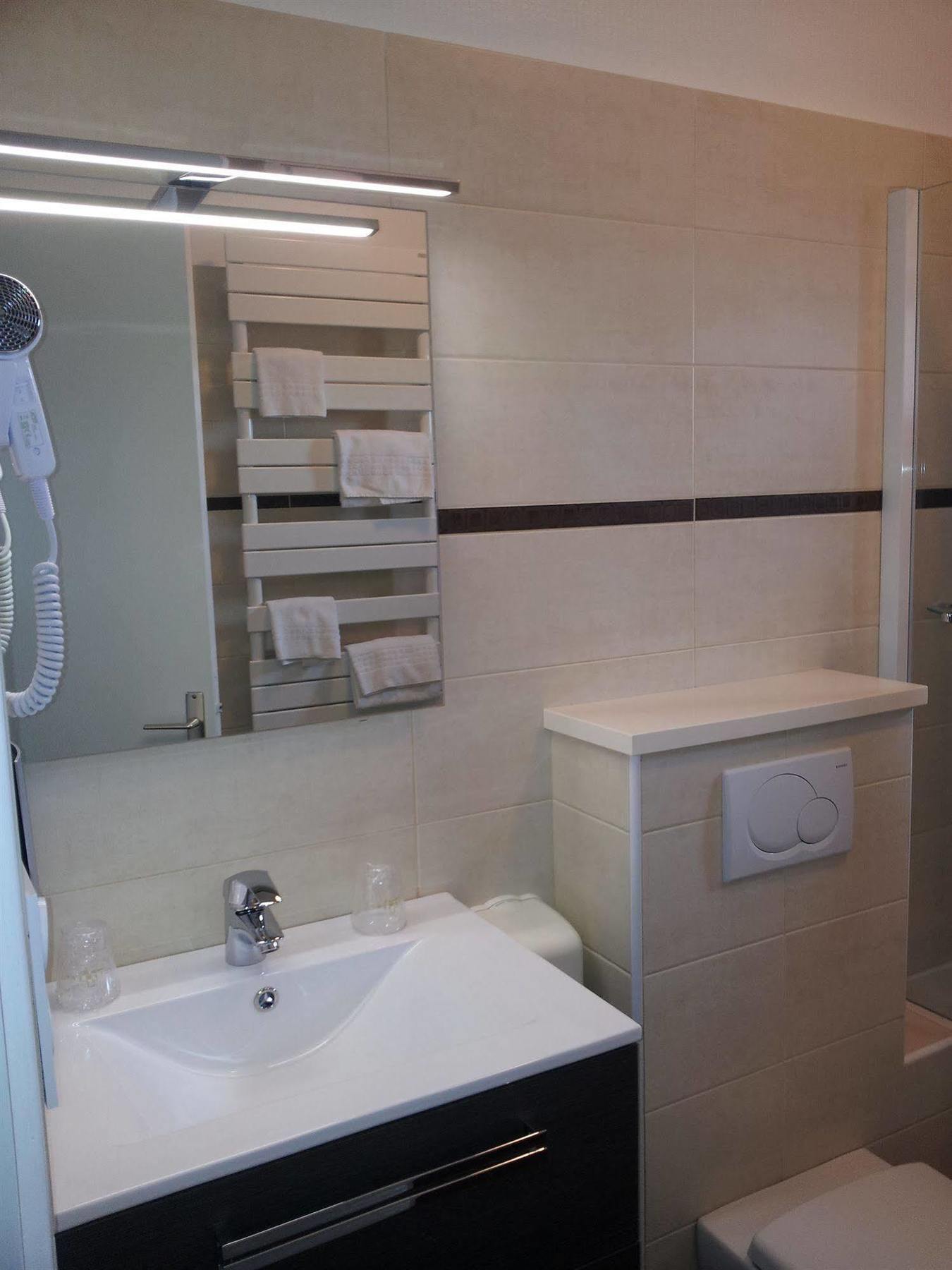 Cit'Hotel Du Port Rhu Douarnenez Ngoại thất bức ảnh